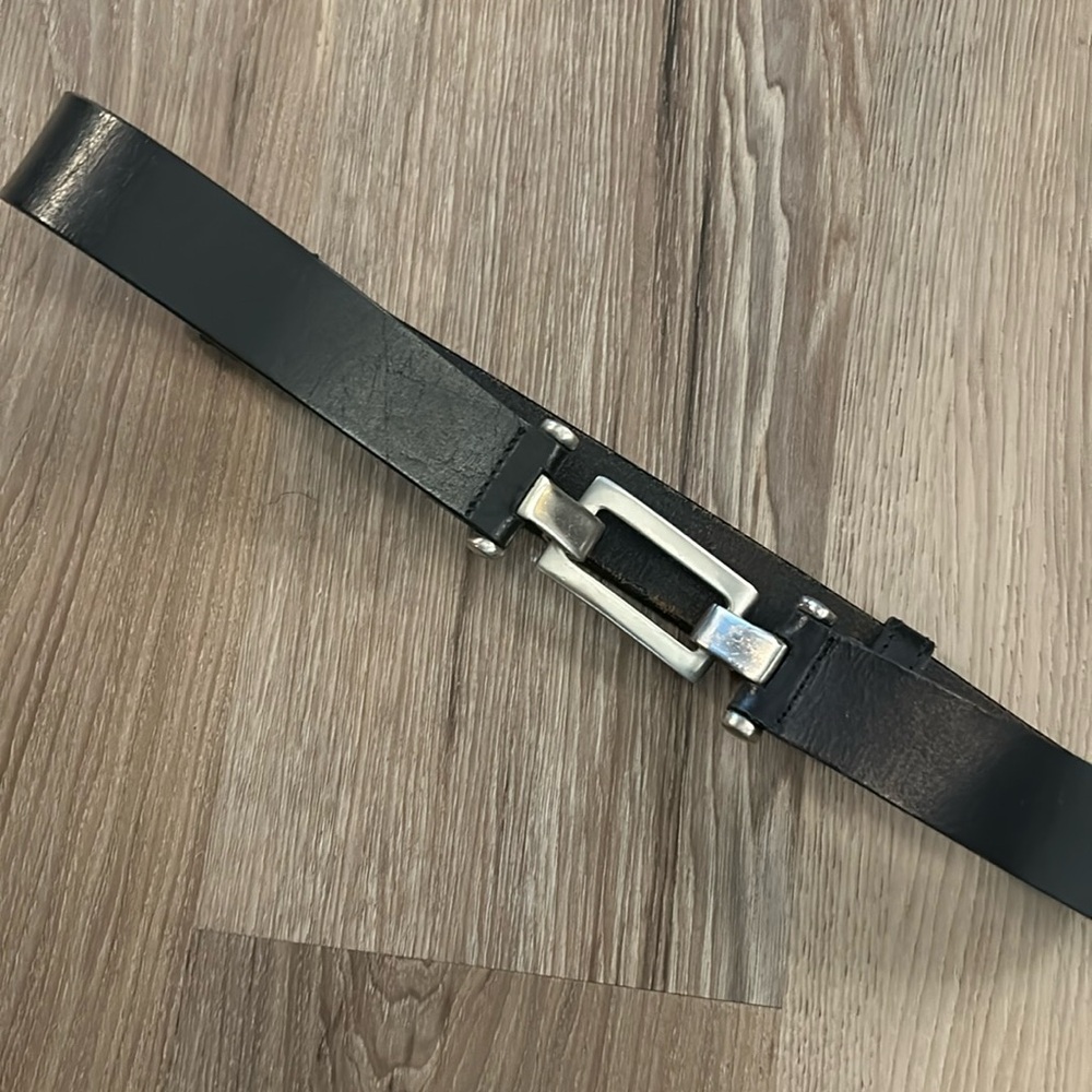 Perfect adjustable genuine leather belt